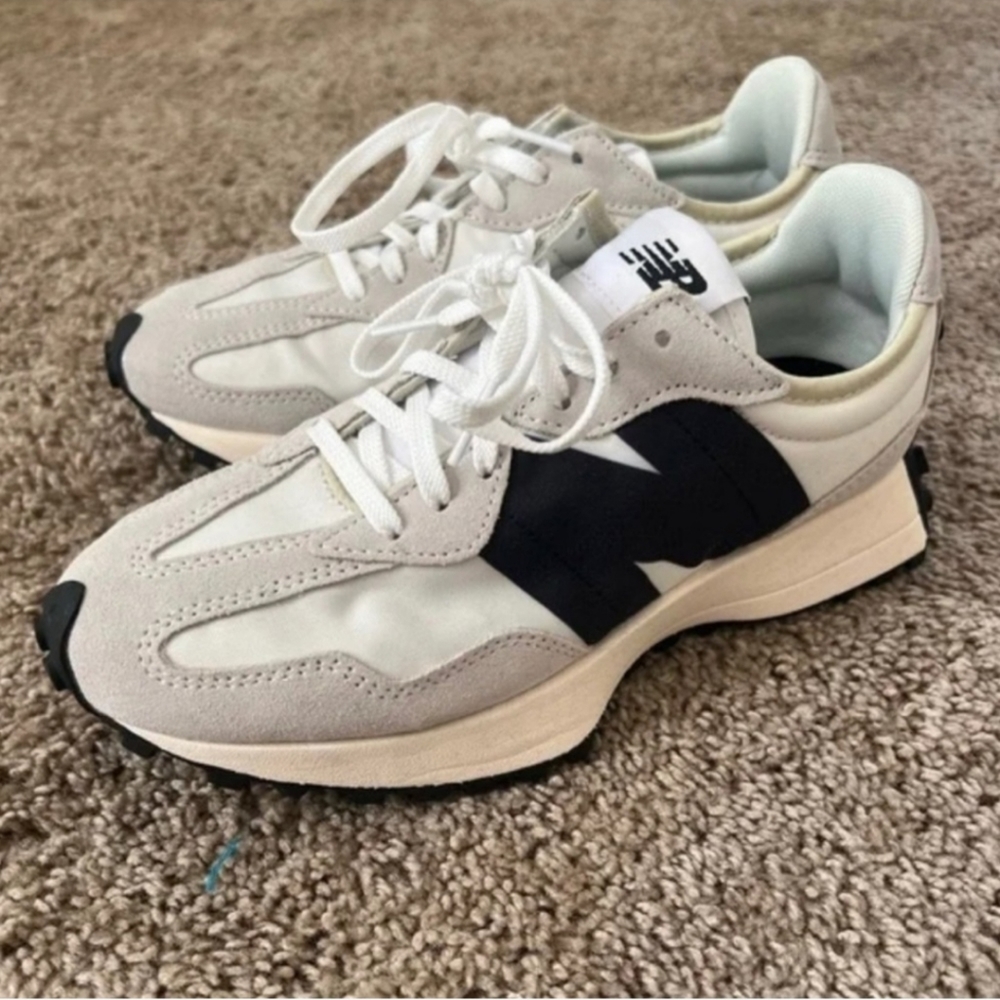 New balance 327 salt size 9